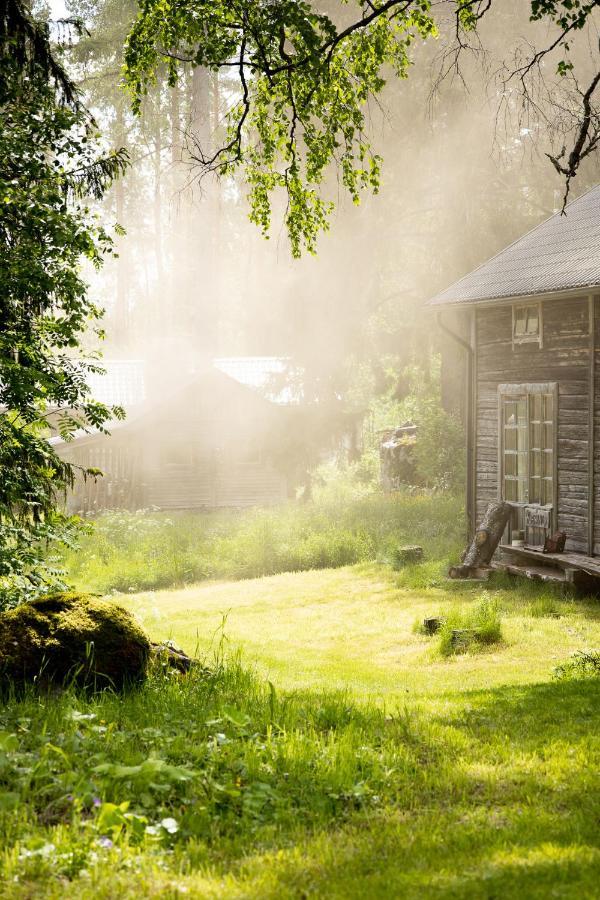 Tarina-Aho Bed and Breakfast Vuonislahti Exteriör bild